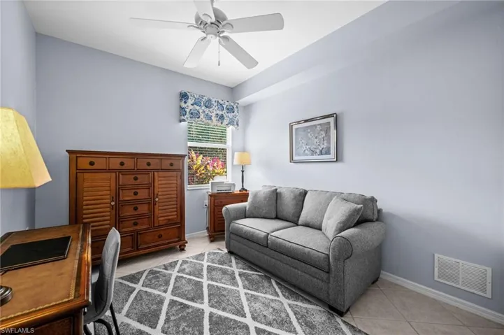 3908  Forest Glen  BLVD, Naples, FL 34114