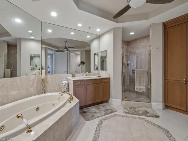 940 Cape Marco Dr 1905, Marco Island, Florida 34145