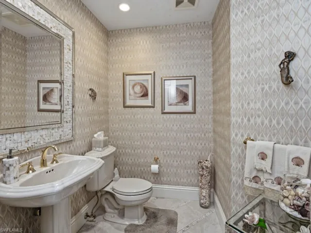 Powder Room