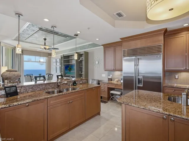 940 Cape Marco Dr 1905, Marco Island, Florida 34145