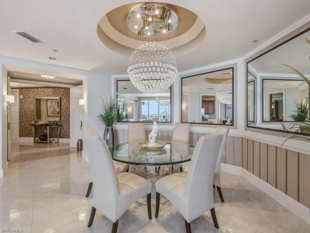 Foyer to Dining