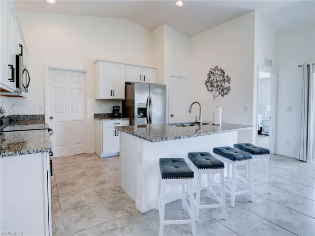 4751 NW 39th  AVE, Cape Coral, FL 33993