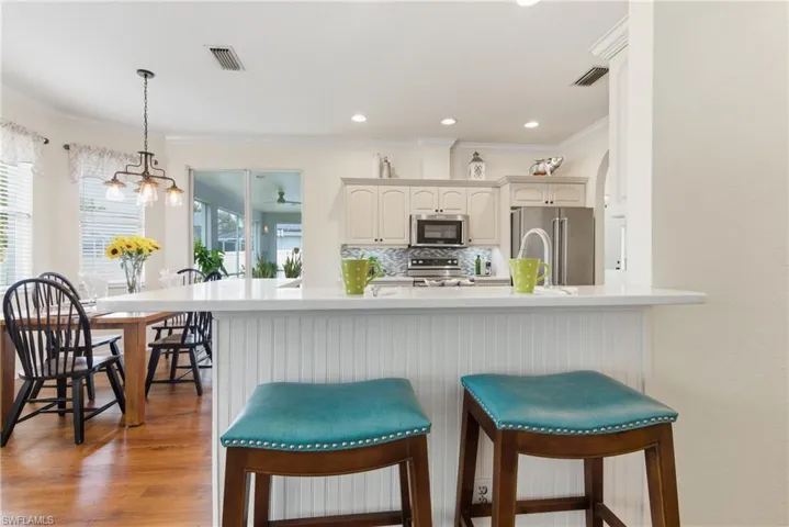 189  Skipping Stone  LN, Naples, FL 34119