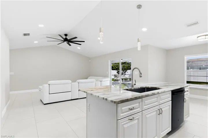 629 Sw 29th St, Cape Coral, Florida 33914