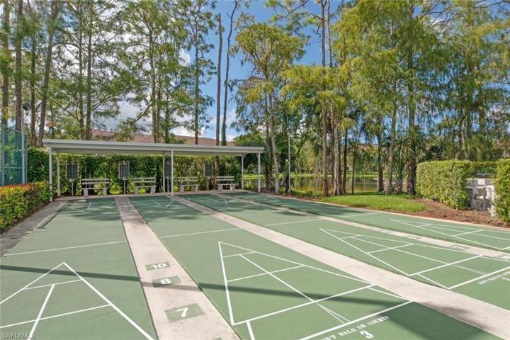 5724 Deauville CIR # H108, NAPLES FL 34112
