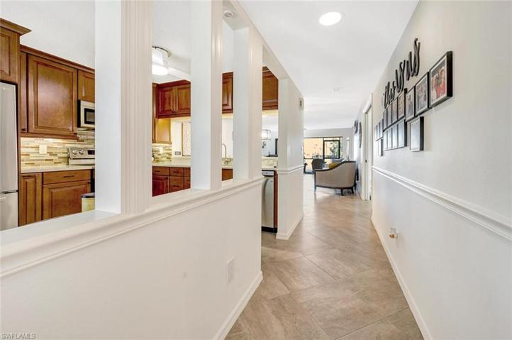 5724 Deauville CIR # H108, NAPLES FL 34112
