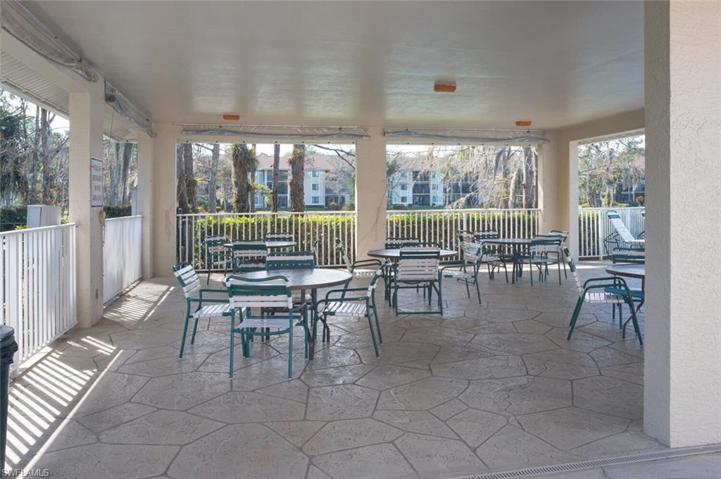 5724 Deauville CIR # H108, NAPLES FL 34112