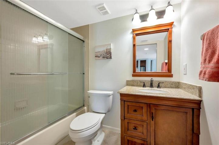 5724 Deauville CIR # H108, NAPLES FL 34112