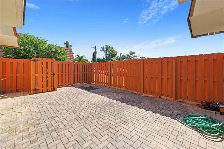 1703 Park Meadows Dr 2, Fort Myers, Florida 33907