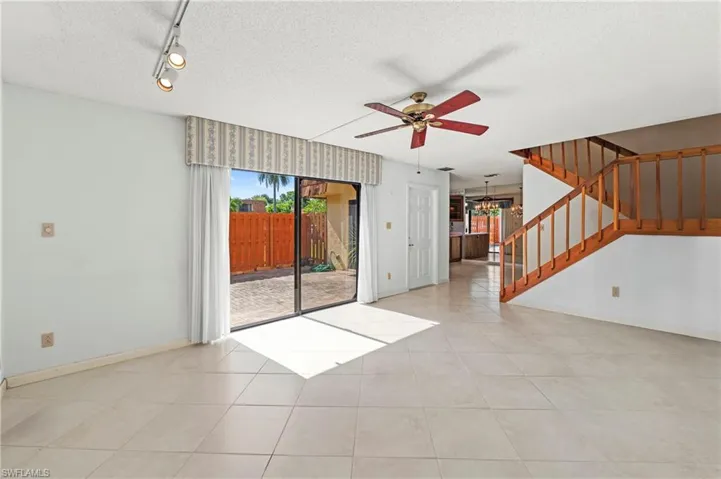 1703 Park Meadows Dr 2, Fort Myers, Florida 33907