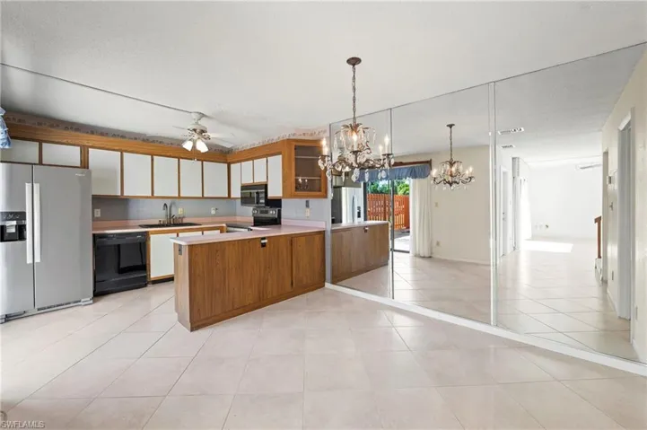1703 Park Meadows Dr 2, Fort Myers, Florida 33907