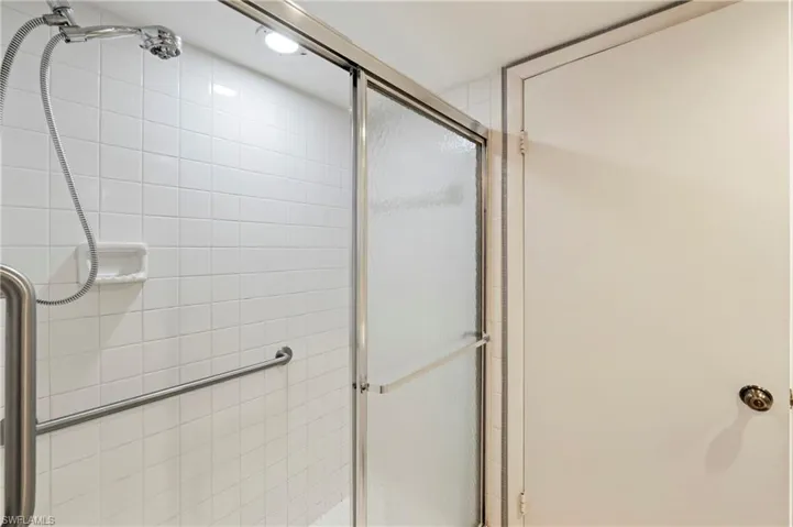 1703 Park Meadows Dr 2, Fort Myers, Florida 33907