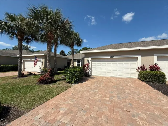 23176 Grassy Pine Dr, Estero, Florida 33928
