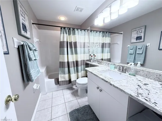 23176 Grassy Pine Dr, Estero, Florida 33928