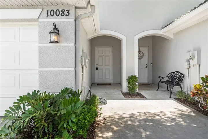 10083 Poppy Hill Dr, Fort Myers, Florida 33966
