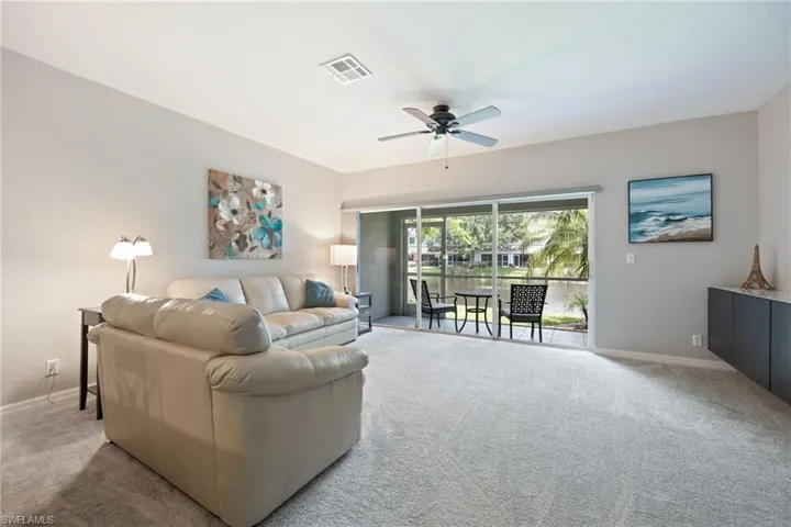 10083 Poppy Hill Dr, Fort Myers, Florida 33966