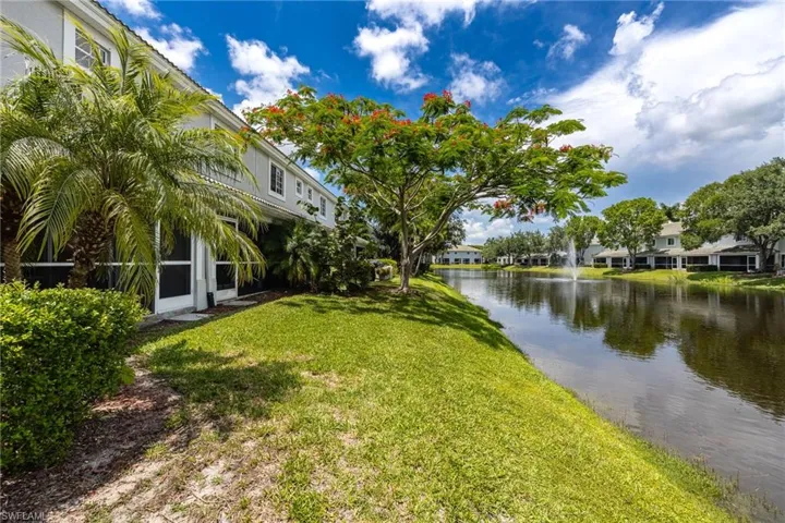 10083 Poppy Hill Dr, Fort Myers, Florida 33966