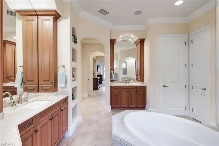 5521  Harbour Preserve  CIR, Cape Coral, FL 33914