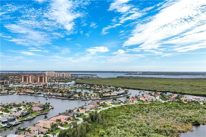 5521  Harbour Preserve  CIR, Cape Coral, FL 33914