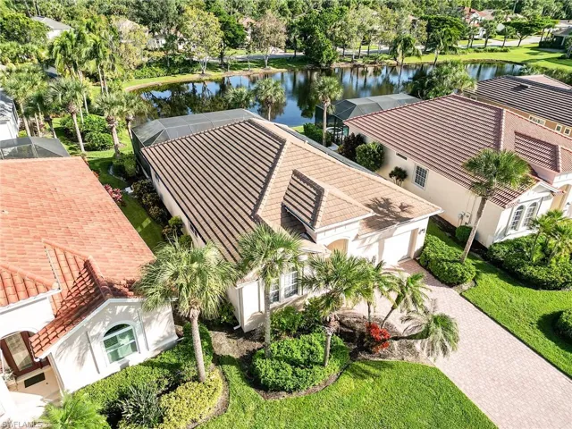 8906 Dartmoor Way, Fort Myers, Florida 33908