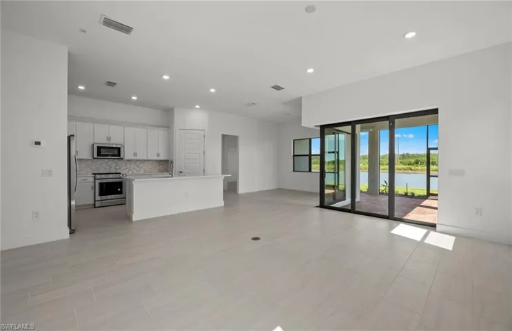 4195  Traditions  DR, Ave Maria, FL 34142