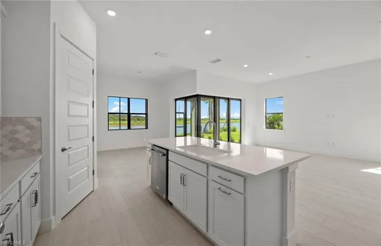 4195  Traditions  DR, Ave Maria, FL 34142