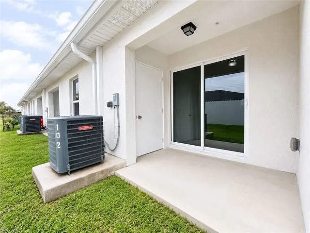 1631 Sw 1st Ave, Cape Coral, Florida 33991