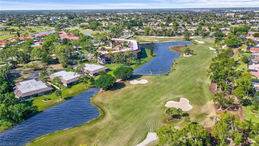 413 Augusta Blvd 105, Naples, Florida 34113