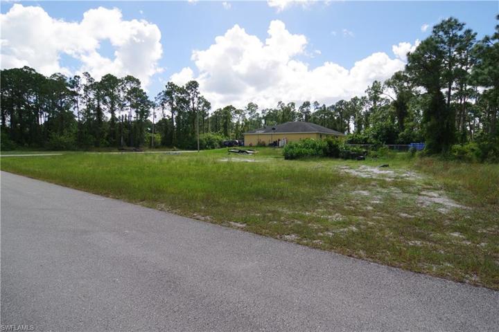 506 Kilarney AVE S, LEHIGH ACRES FL 33974