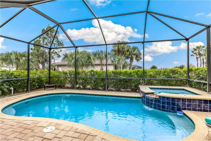 Private pool