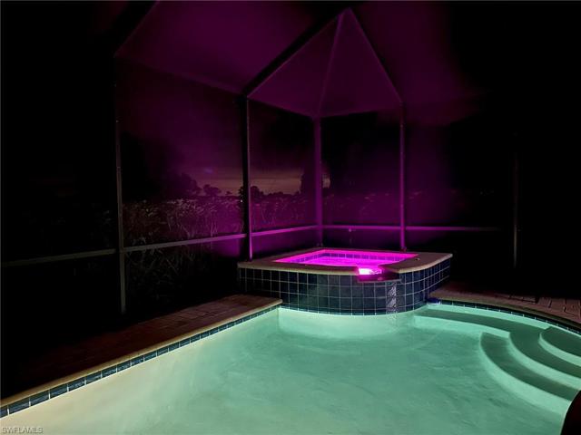 LED lighting in pool (different colors)