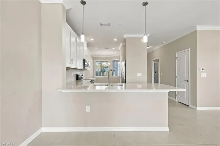 11811 Venetian Lagoon Dr 101, Fort Myers, Florida 33913