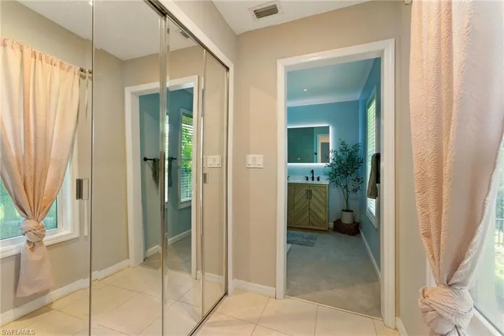 2491  43rd SW ST, Naples, FL 34116