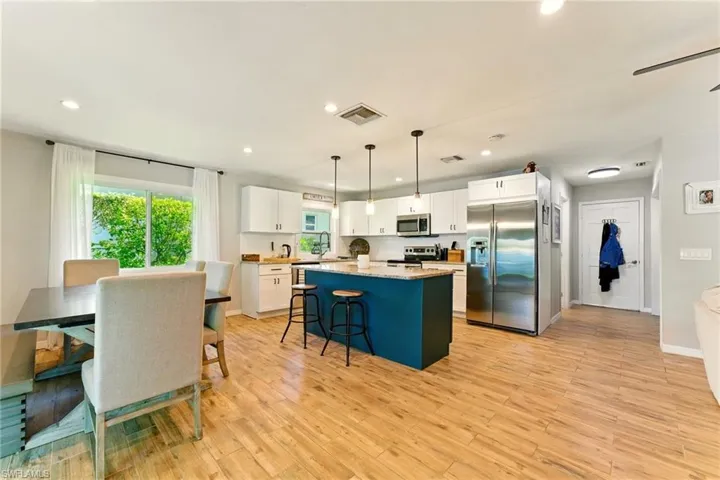2491  43rd SW ST, Naples, FL 34116
