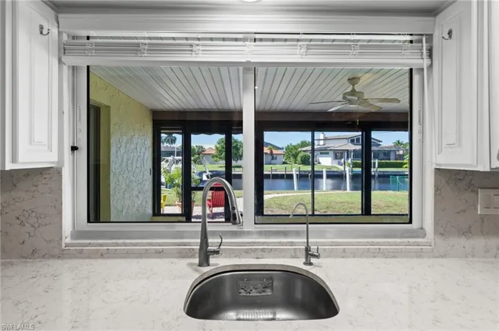 145 Bayshore Ct, Punta Gorda, Florida 33950