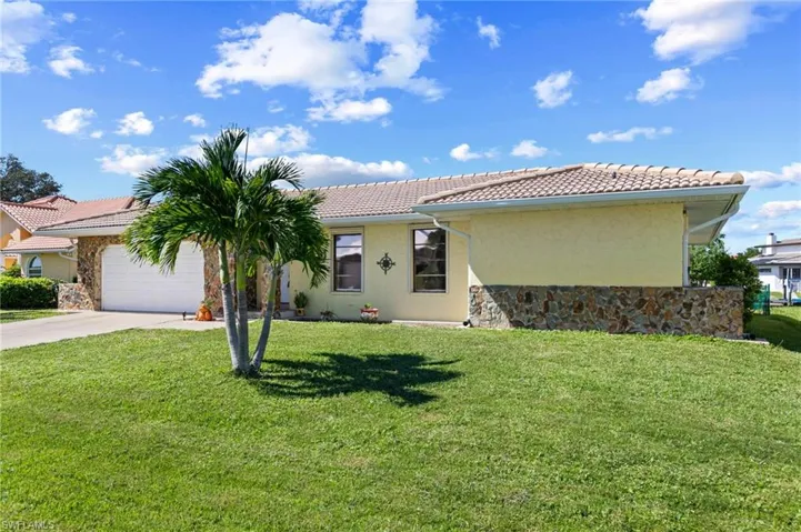 145 Bayshore Ct, Punta Gorda, Florida 33950