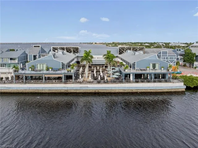 145 Bayshore Ct, Punta Gorda, Florida 33950