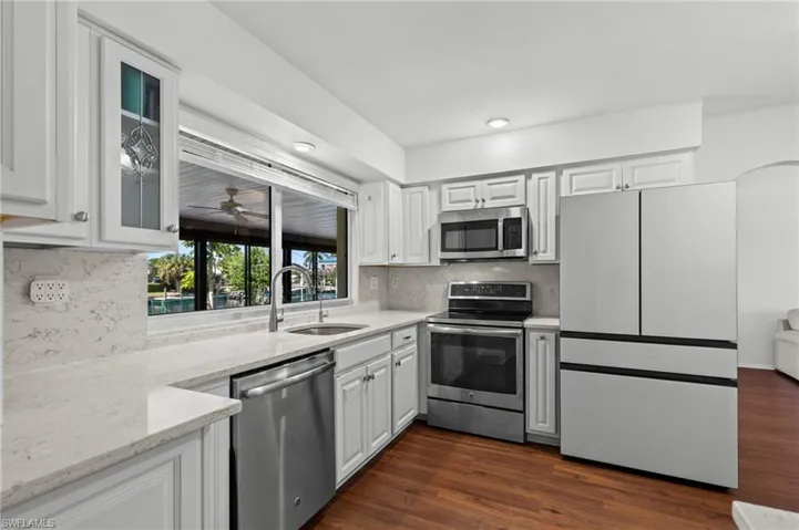 145 Bayshore Ct, Punta Gorda, Florida 33950