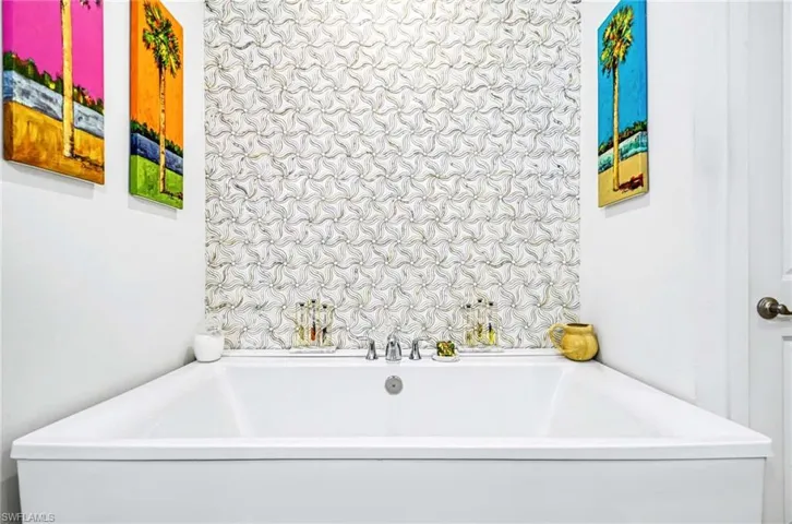 13045 Pembroke Dr, Naples, Florida 34105