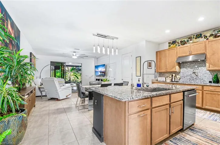 13045 Pembroke Dr, Naples, Florida 34105
