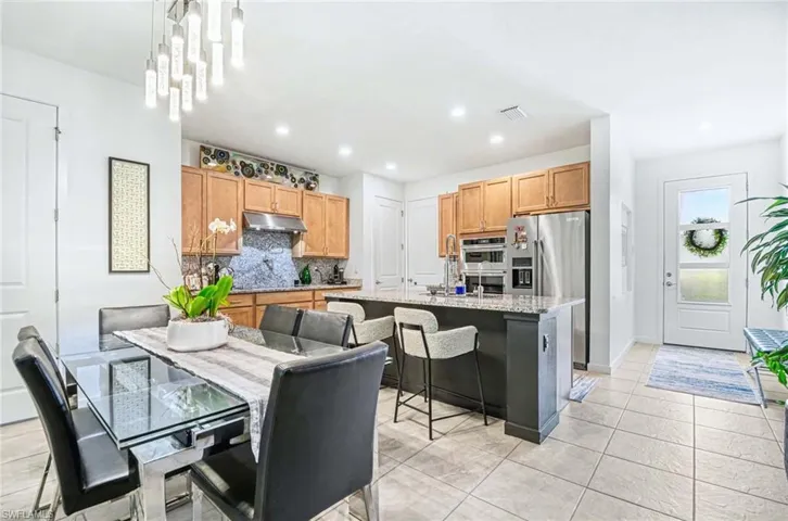 13045 Pembroke Dr, Naples, Florida 34105