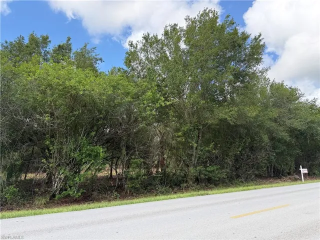 858 Woodland Blvd, Clewiston, Florida 33440