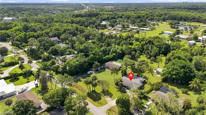 5290 Cypress Ln, Naples, Florida 34113