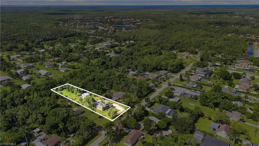 5290 Cypress Ln, Naples, Florida 34113