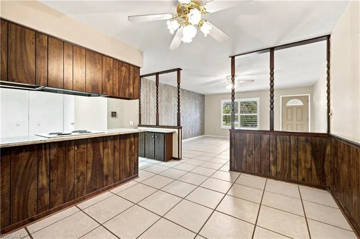 5290 Cypress Ln, Naples, Florida 34113
