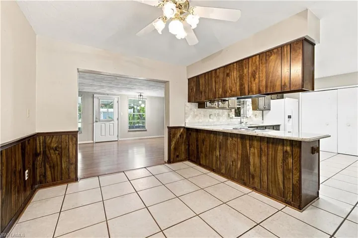 5290 Cypress Ln, Naples, Florida 34113