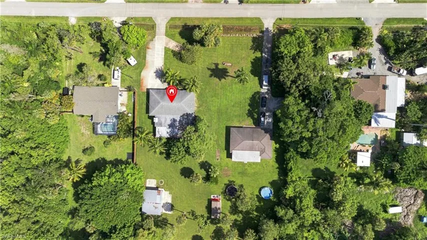 5290 Cypress Ln, Naples, Florida 34113