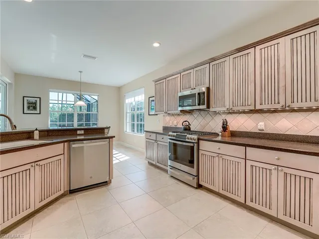 GENEROUS COUNTERSPACE AND CABINETRY