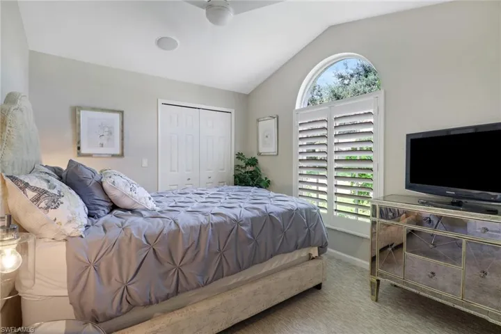 6988  Burnt Sienna  CIR, Naples, FL 34109