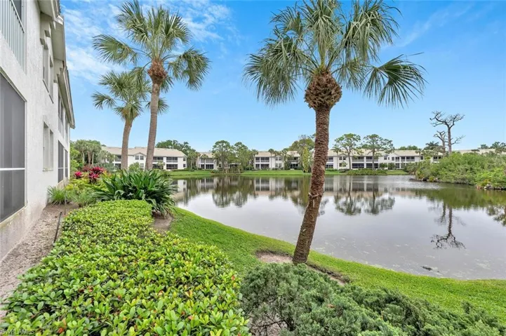 27091  Lake Harbor  CT, Bonita Springs, FL 34134